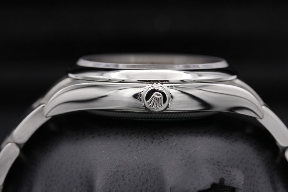 Rolex Oyster Perpetual 126000 Image 3